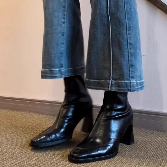 Women’s Ankle Boots – Elegant Leather & Heel - Image 4