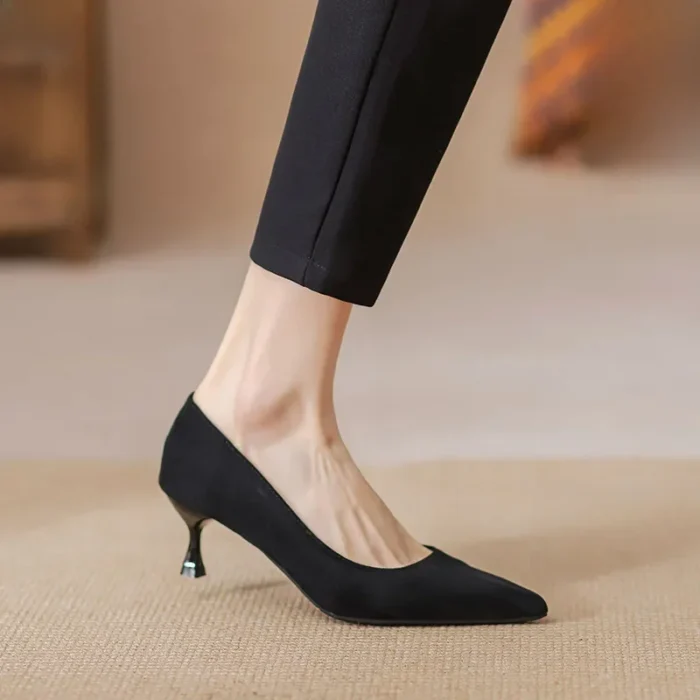 Elegant Black Thin Heel Pumps - Image 3