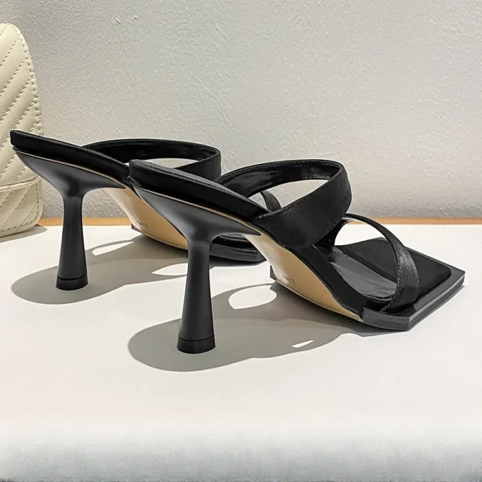 Open Toe High Heeled Sandals Women's 2025 Summer Style New Square Head Thick Heels Mid-heel Slippers Sandals Women Shoes Black - Image 2