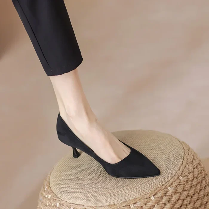 Elegant Black Thin Heel Pumps - Image 4